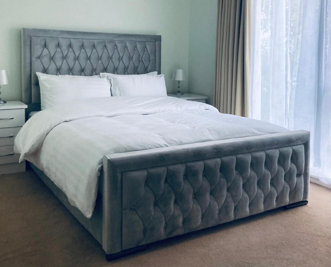 Stylish And Smart Two Double Bedroom Apartment Belfast Exteriör bild